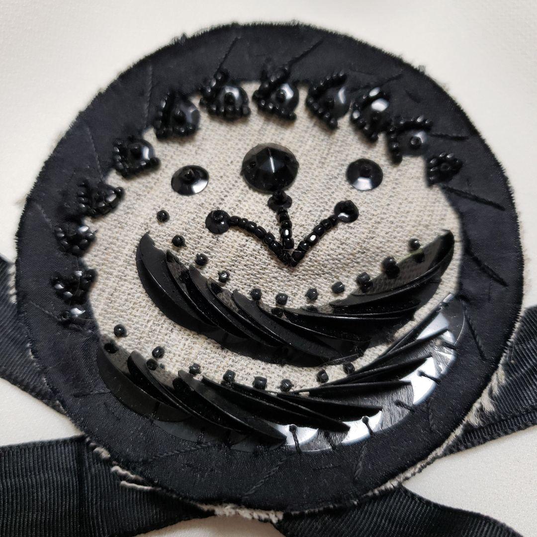 PRADAプラダビジューブローチ