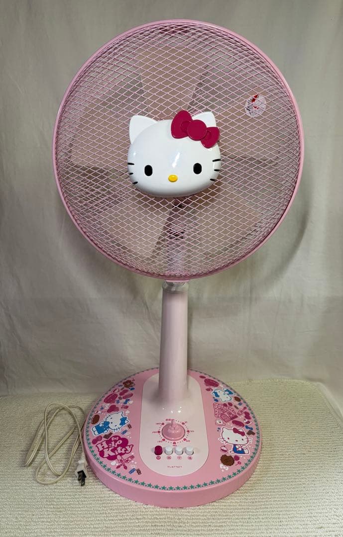 ハローキティ 首振り扇風機 3段階設定 30cm サンリオ キティ Sanrio