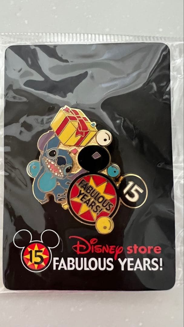 【限定】ディズニーストア15周年 ピンバッジ11点セット 新品未開封コレクション