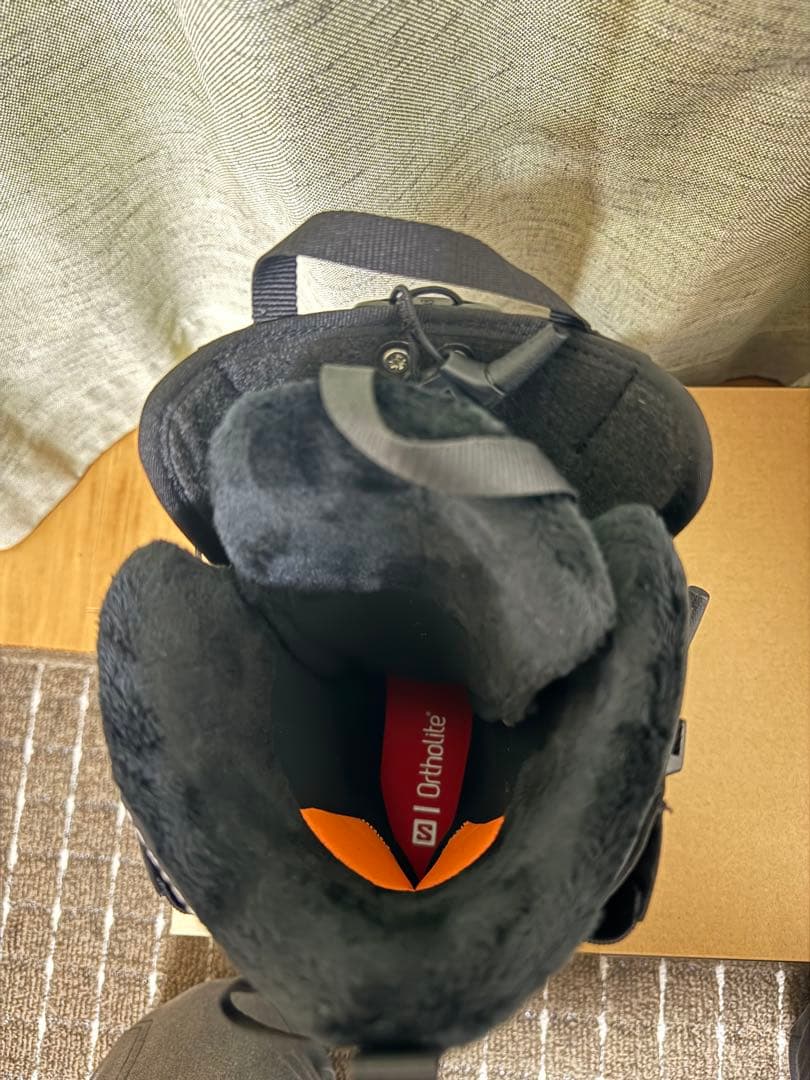 新品未使用　SALOMON LAUNCHER スノーボードブーツ