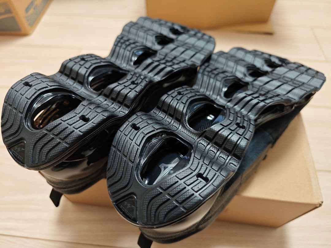 【土日限定値下げ！】ミズノ 27.0 WAVE PROPHECY MOC GTX