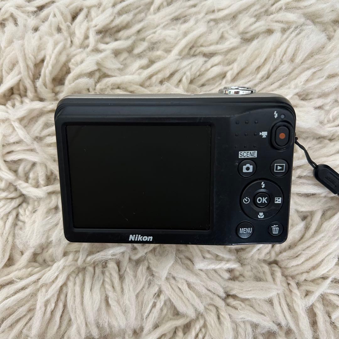 【✨平成レトロ✨】Nikon COOLPIX A10 コンデジ　シルバー