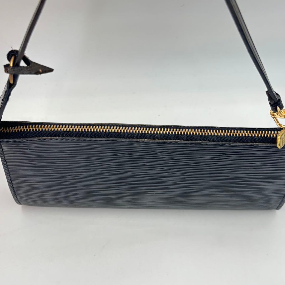 LOUIS VUITTON ルイヴィトン 　エピ　アクセサリーポーチ　ノワール