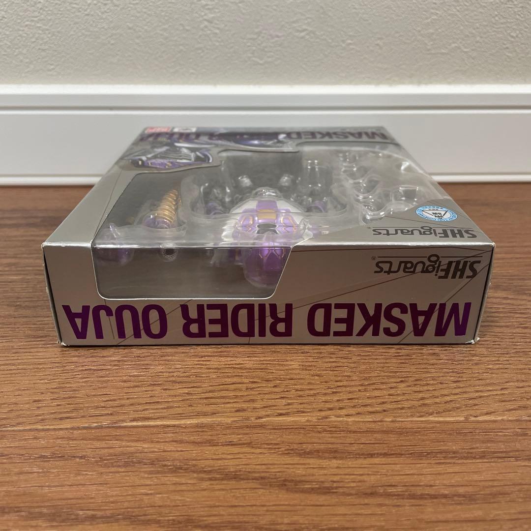 新品未開封　S.H.Figuarts 仮面ライダー王蛇　フィギュア　龍騎