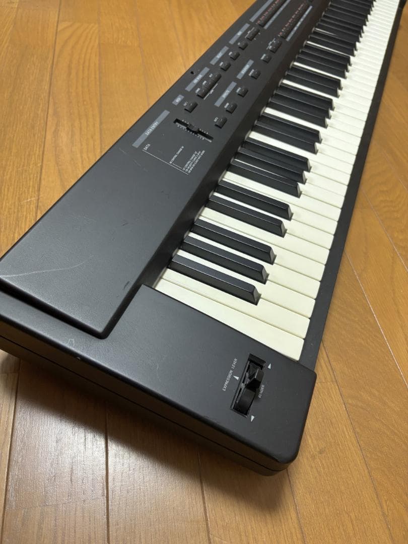 Roland ローランド MIDIキーボード・コントローラー A-33【動作品】