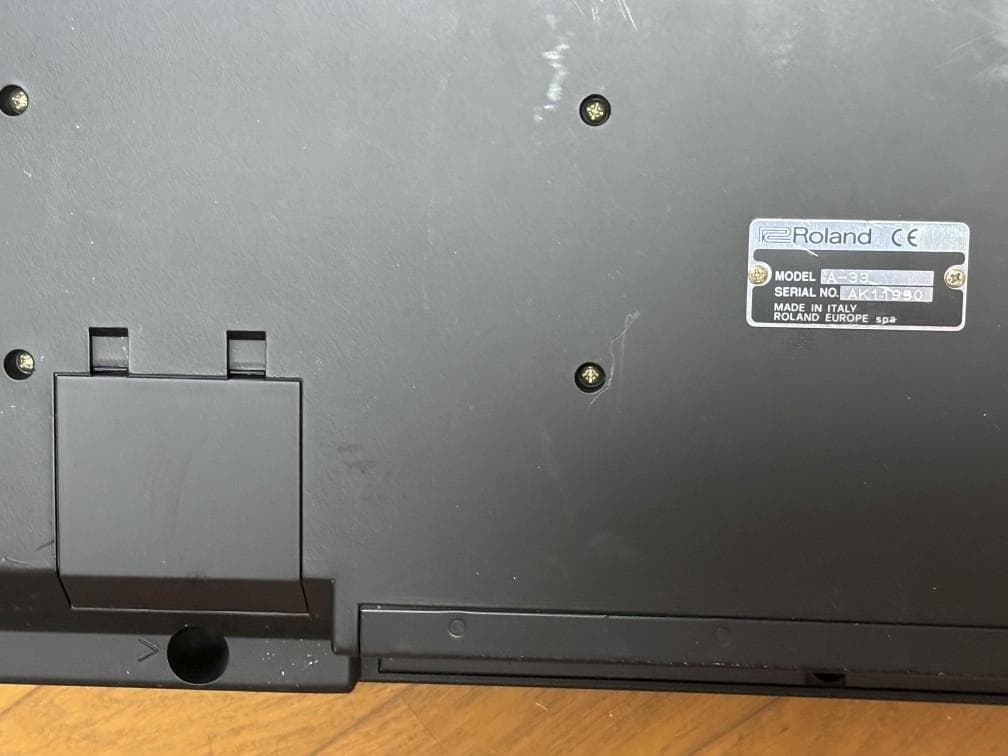 Roland ローランド MIDIキーボード・コントローラー A-33【動作品】