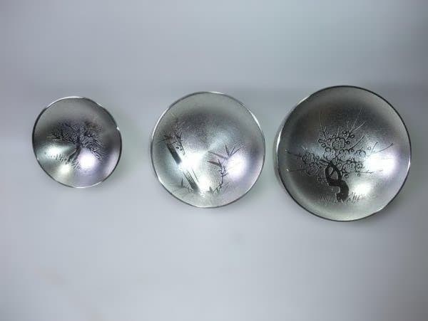 漆塗り三段重ね膳 桜模様三ッ盃 本錫 錫半 三ッ盃 天然木 本漆器 盃台