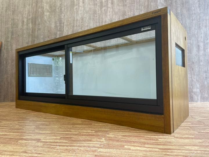 ＦandＫ爬虫類木製ケージ　アルミサッシ仕様　オーダ可