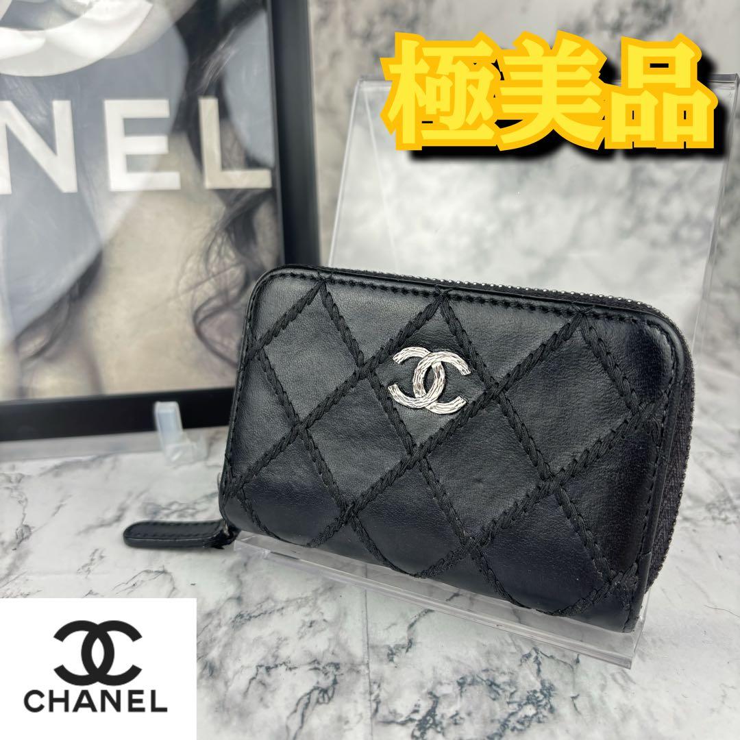 90 CHANEL ラウンドファスナー　ケース