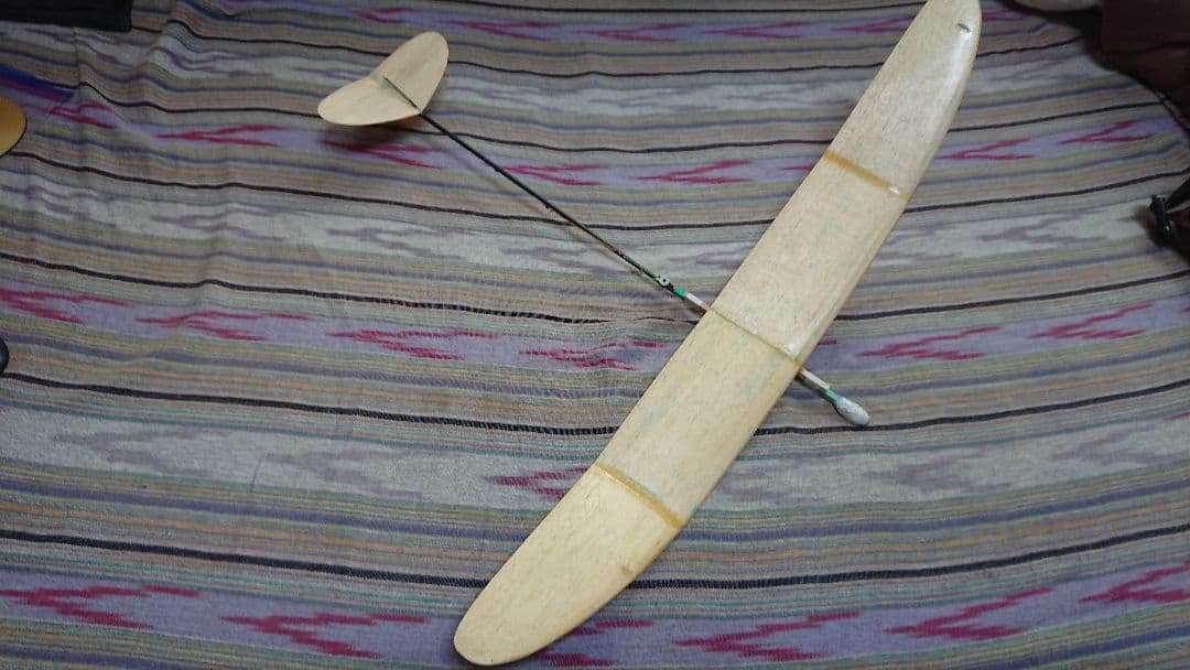 くろさん067出品です。