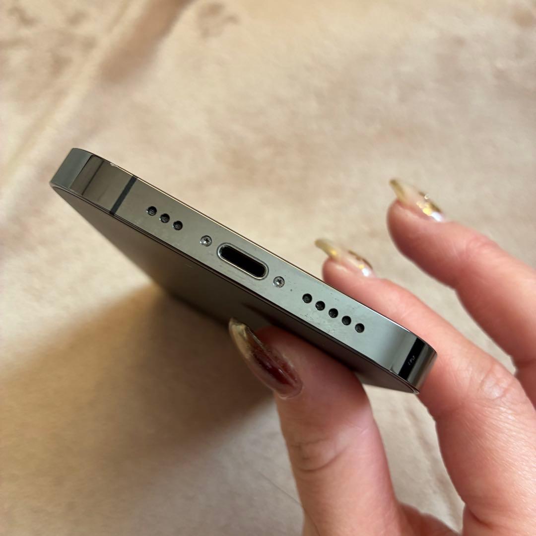 Apple iPhone 12 Pro 256GB グラファイト