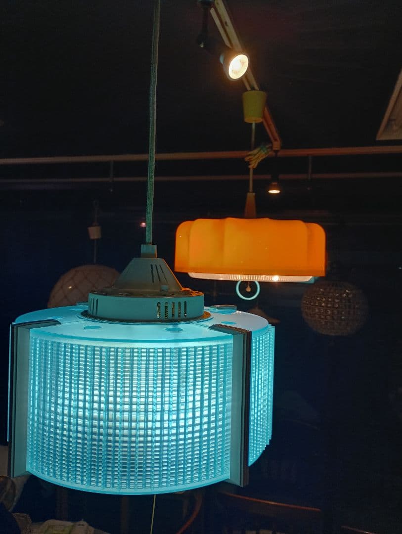 スペースエイジ　ペンダントライト　ブルー　２灯式　常夜灯　ヴィンテージ　レトロ