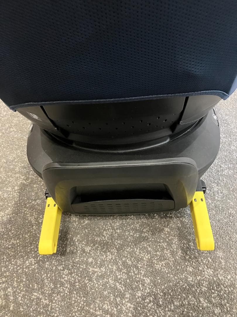 アップリカ　クルリラビッテエックス (アカチャンホンポ限定モデル) ネイビー