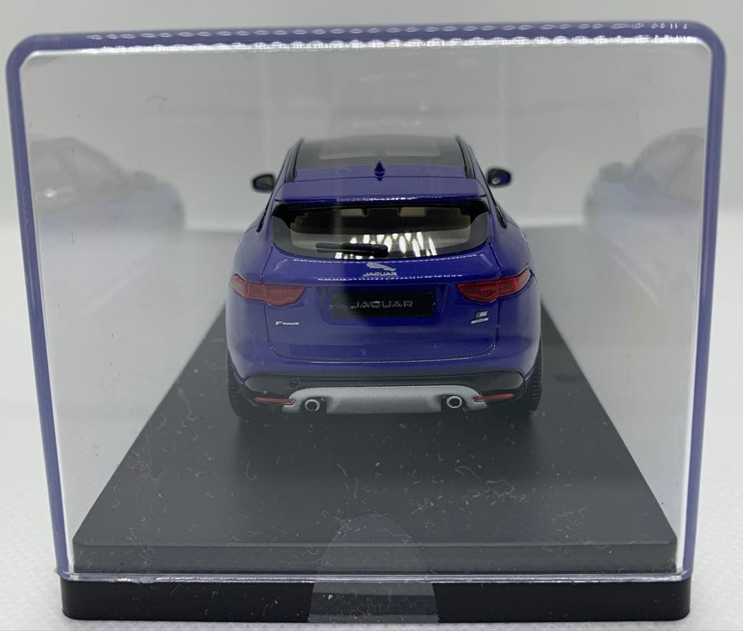 Jaguar 特注Special BOX入り1/43 ジャガー F-PACE