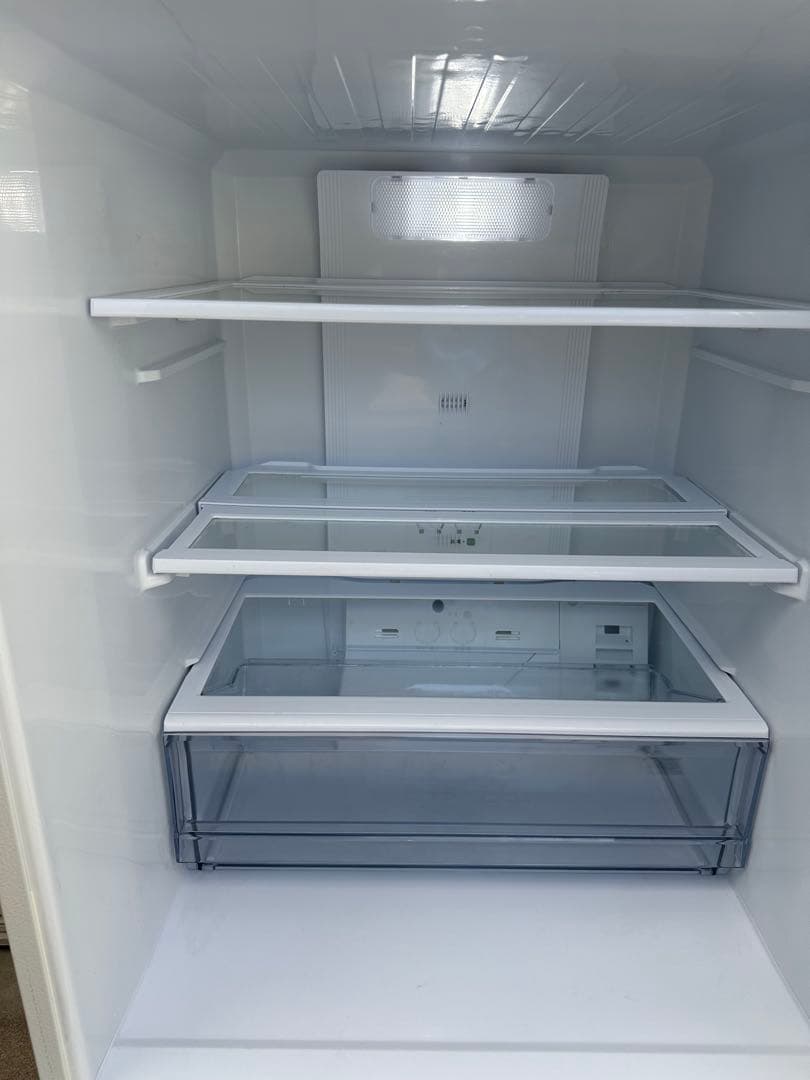 無料配送有り★3ヶ月保証★冷蔵庫アクア 2020年製272LAQR-27J(W)