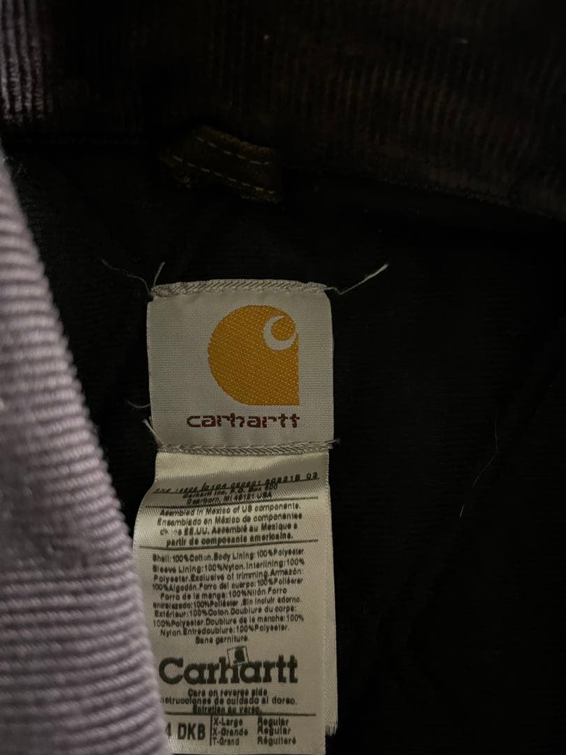 Carhartt ダークブラウンジャケット