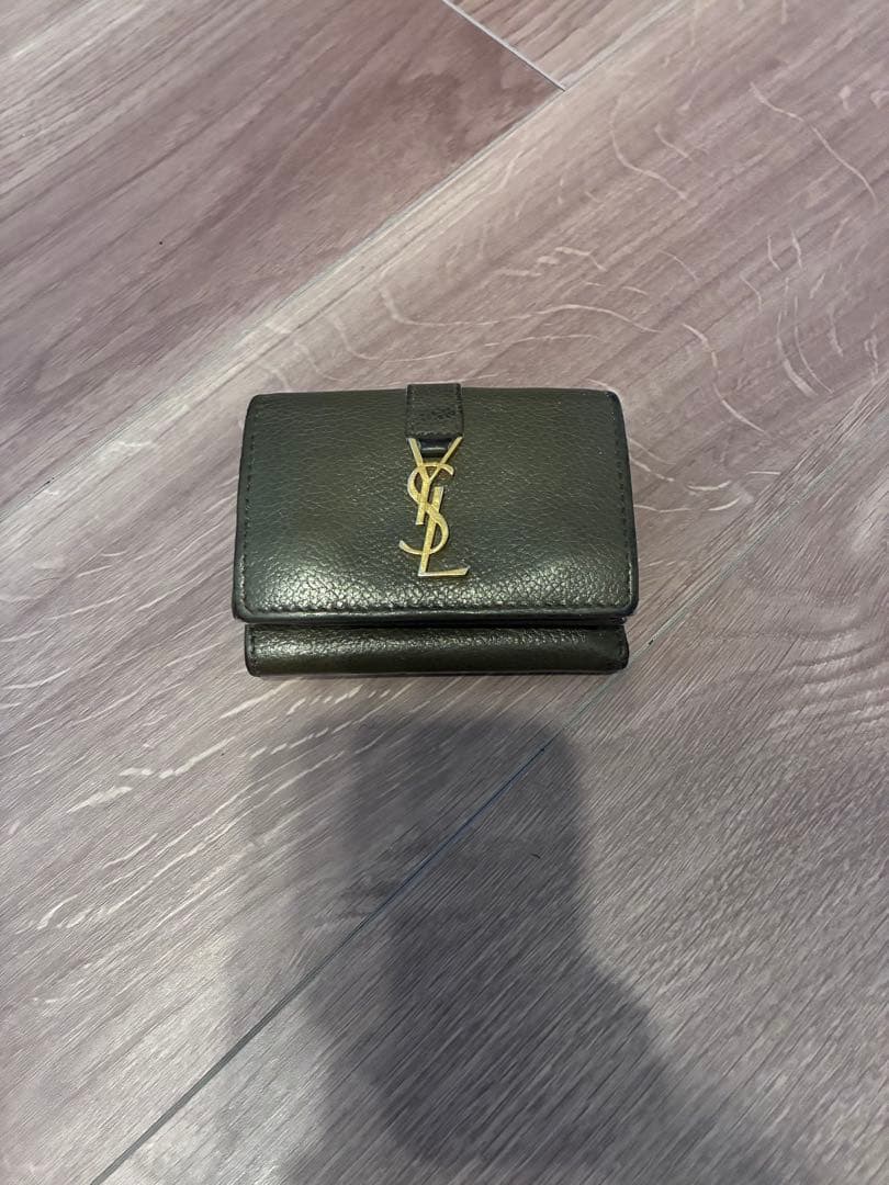 YSL ブラック 三つ折り財布