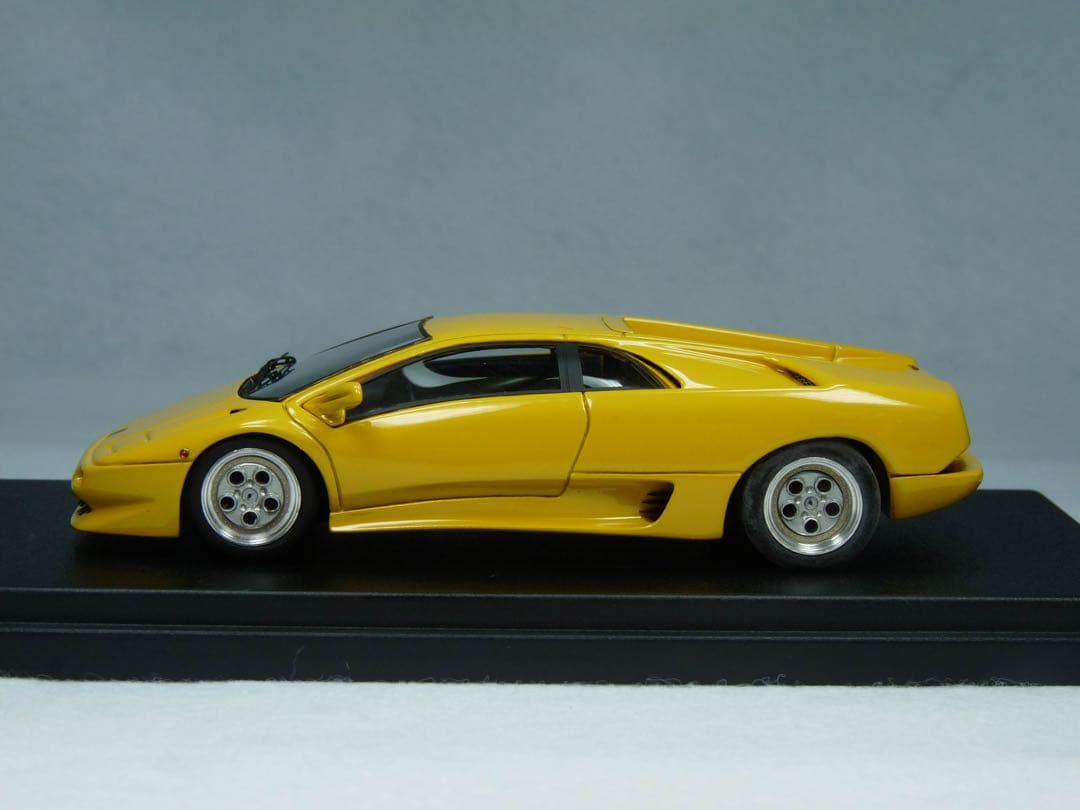 MRコレクションランボルギーニ ディアブロ　ＶＴ　1993年　イエロー