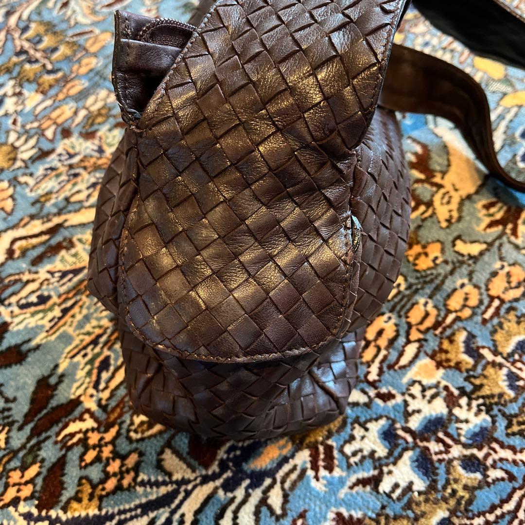 ♡リカです。 【良品】BOTTEGA VENETA ⭐️ ダークブラウン