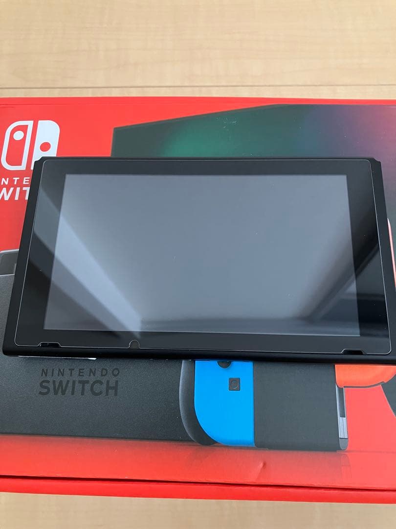 Nintendo Switch 本体 ※Joy-Con無し