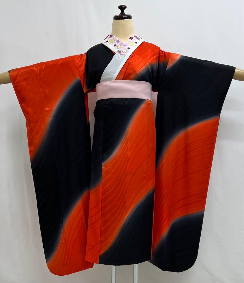 振り袖　フルセット　別誂長襦袢付　金彩加工　金駒刺繍　成人式　蝶々　643