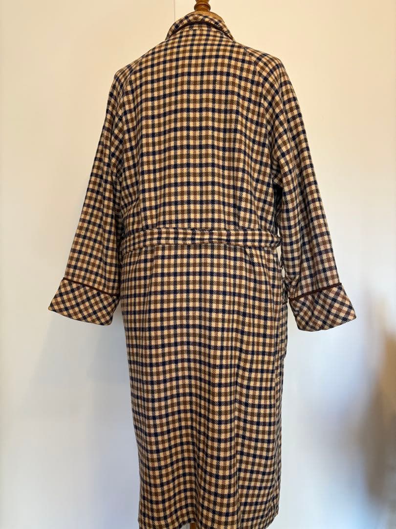 アクアスキュータム　ガンクラブチェック　ガウンコート