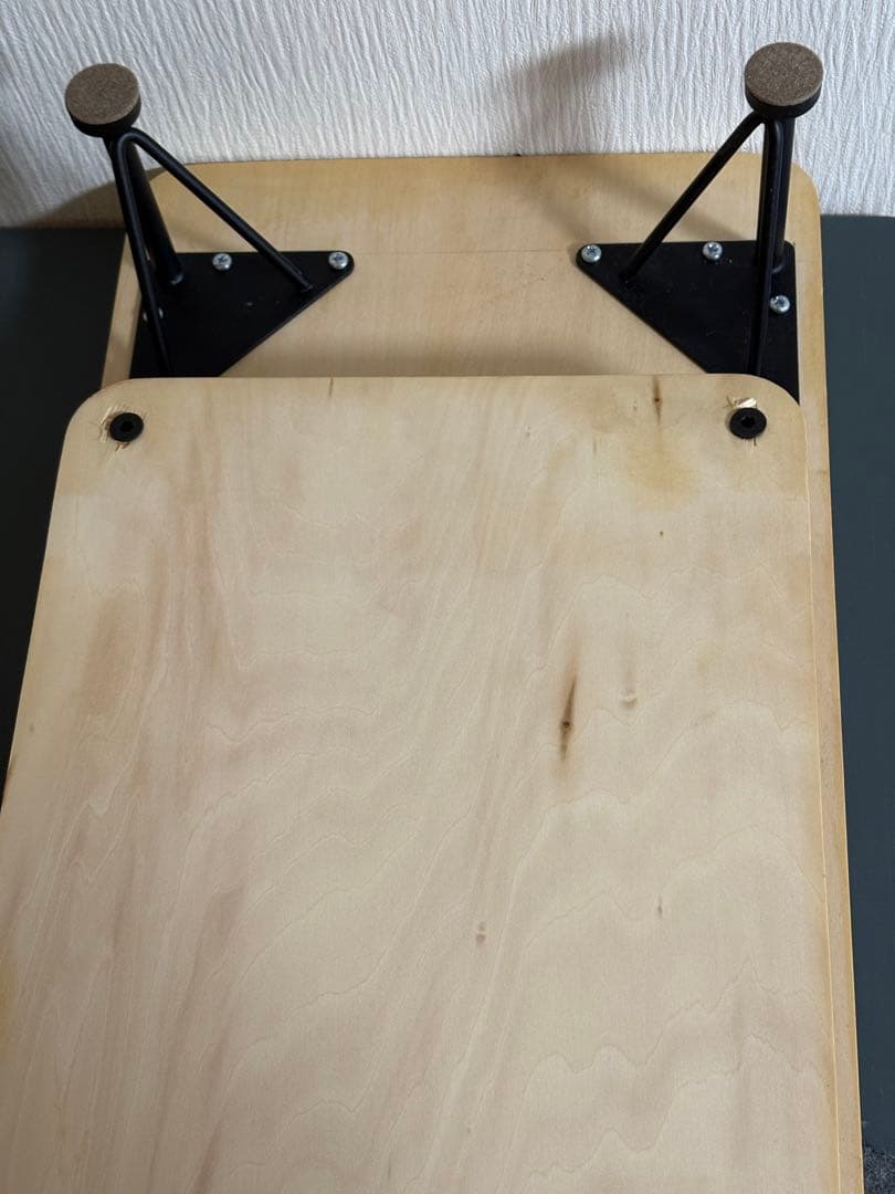 デスクシェルフ　天板リノリウム仕上げ