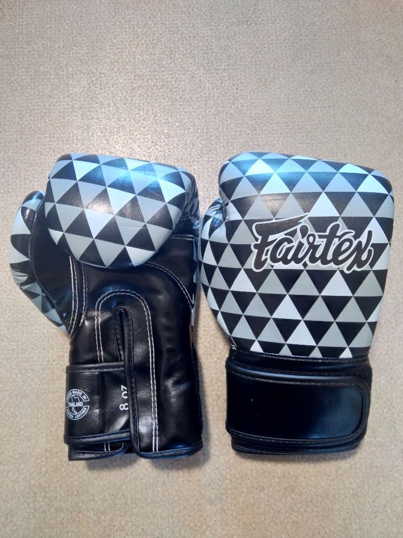 FAIRTEXボクシンググローブ BGV14 黒 8oz 新品