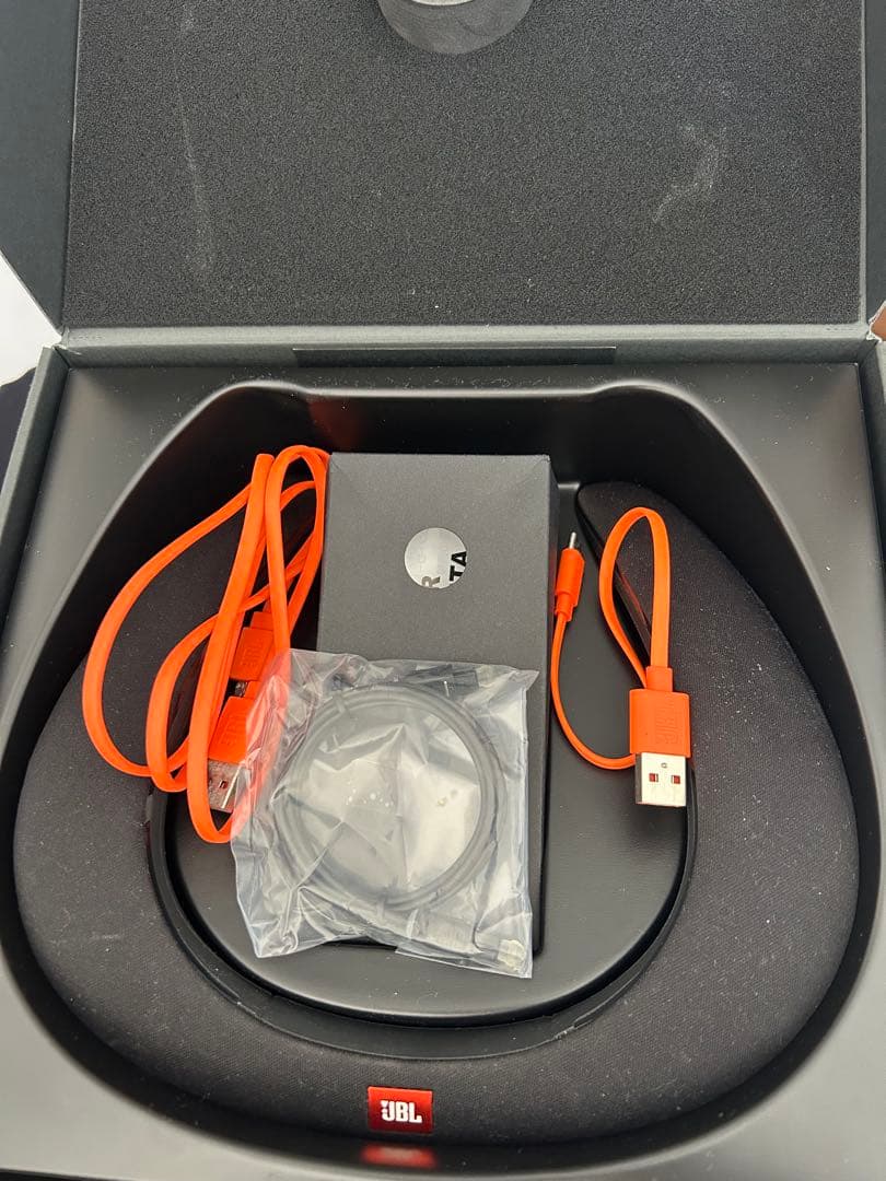 ネックスピーカー　JBL SOUNDGEAR BTA HARMAN