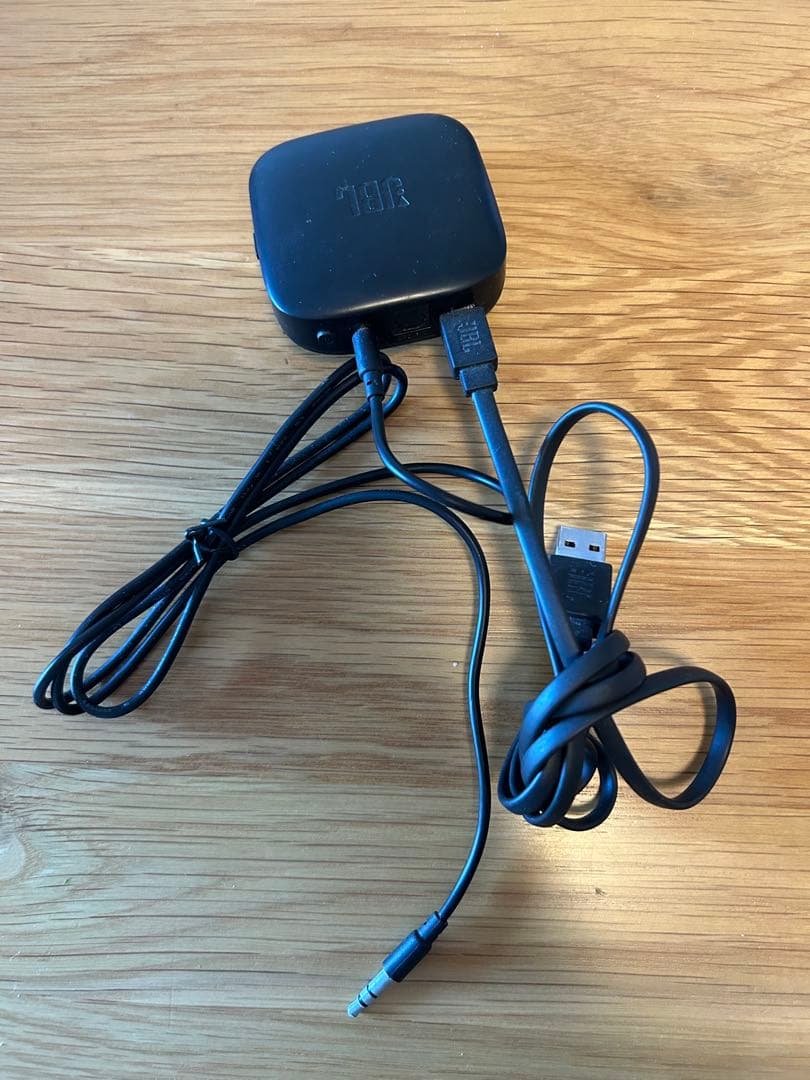 ネックスピーカー　JBL SOUNDGEAR BTA HARMAN