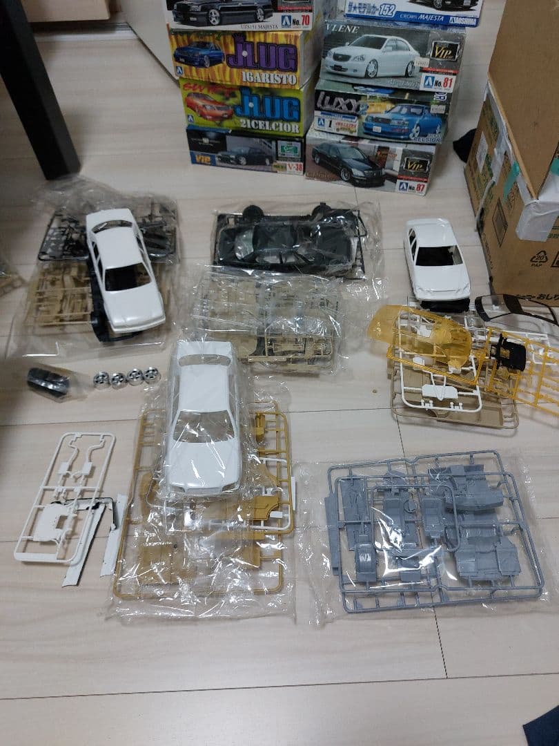 プラモ　アオシマ　タイヤ　ホイール　車