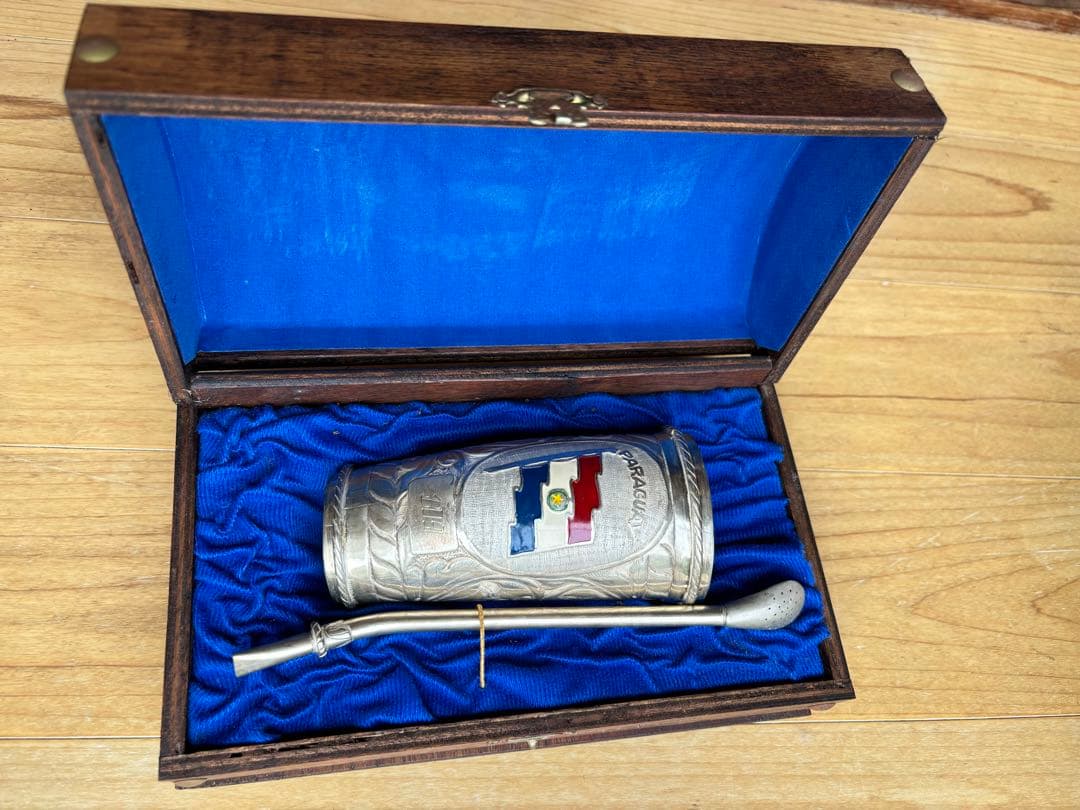 パラグアイ製 マテ茶器・ボンビーリャ付き