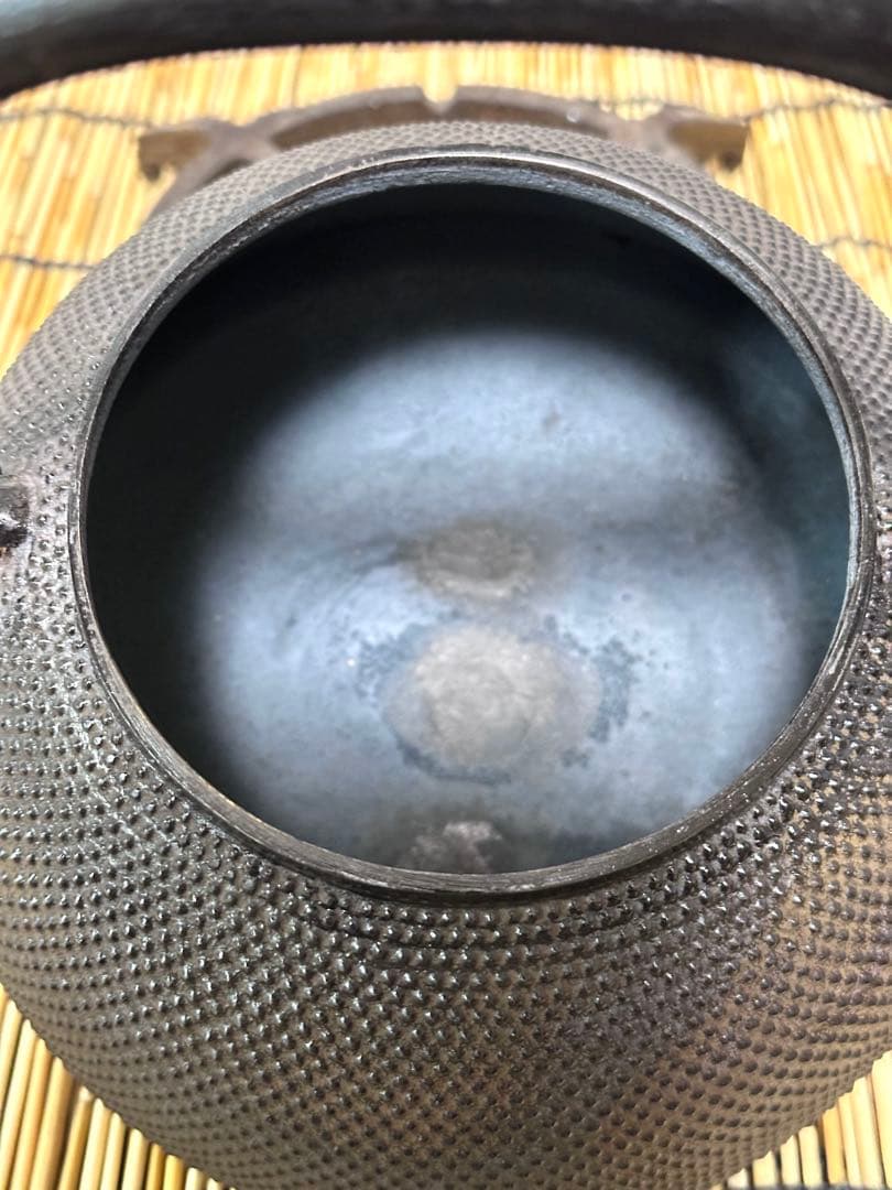 未使用品　南部盛岡宮鉄鉄瓶店(現釜定工房)初代釜定　宮　定吉作　南部鉄瓶