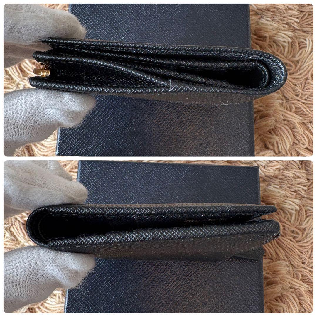 【未使用】PRADA プラダ レザー  二つ折り財布 ブラック サフィアーノ