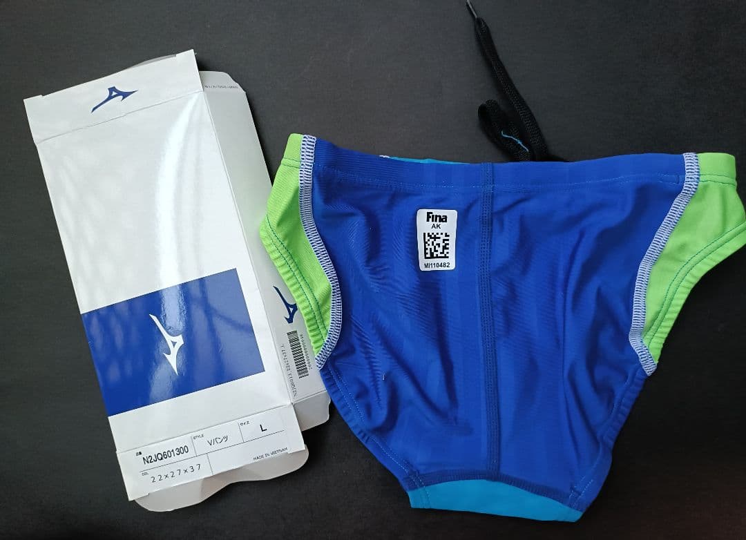 競パン 新品 ミズノ ストリームアクセラ Ｌサイズ