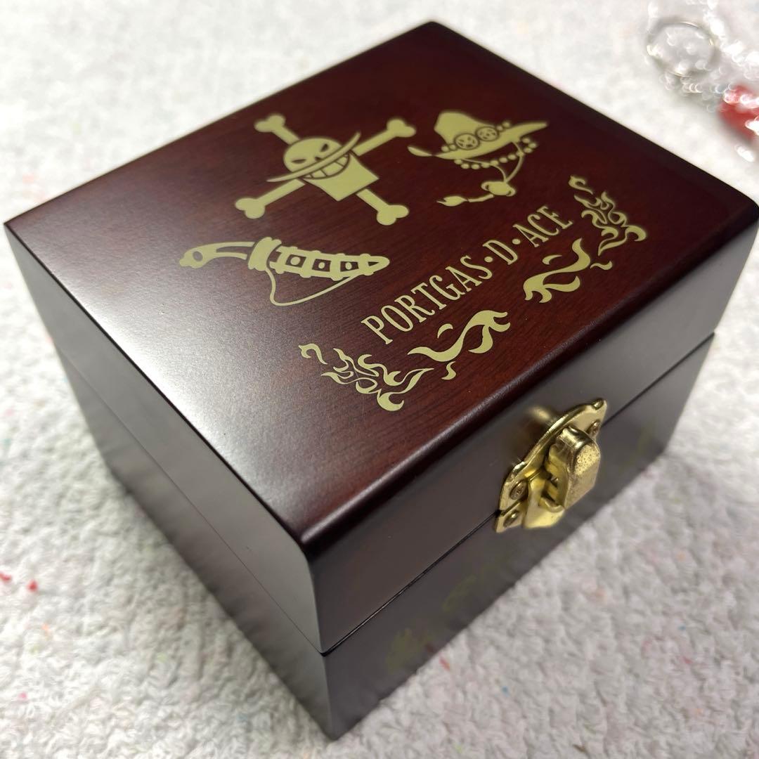 ONE PIECE ワンピース 火拳のエース 炎の記憶 ウォッチ 腕時計