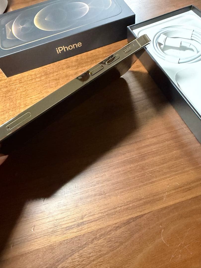 Apple iPhone 12 Pro ゴールド 本体　128GB SIMフリー