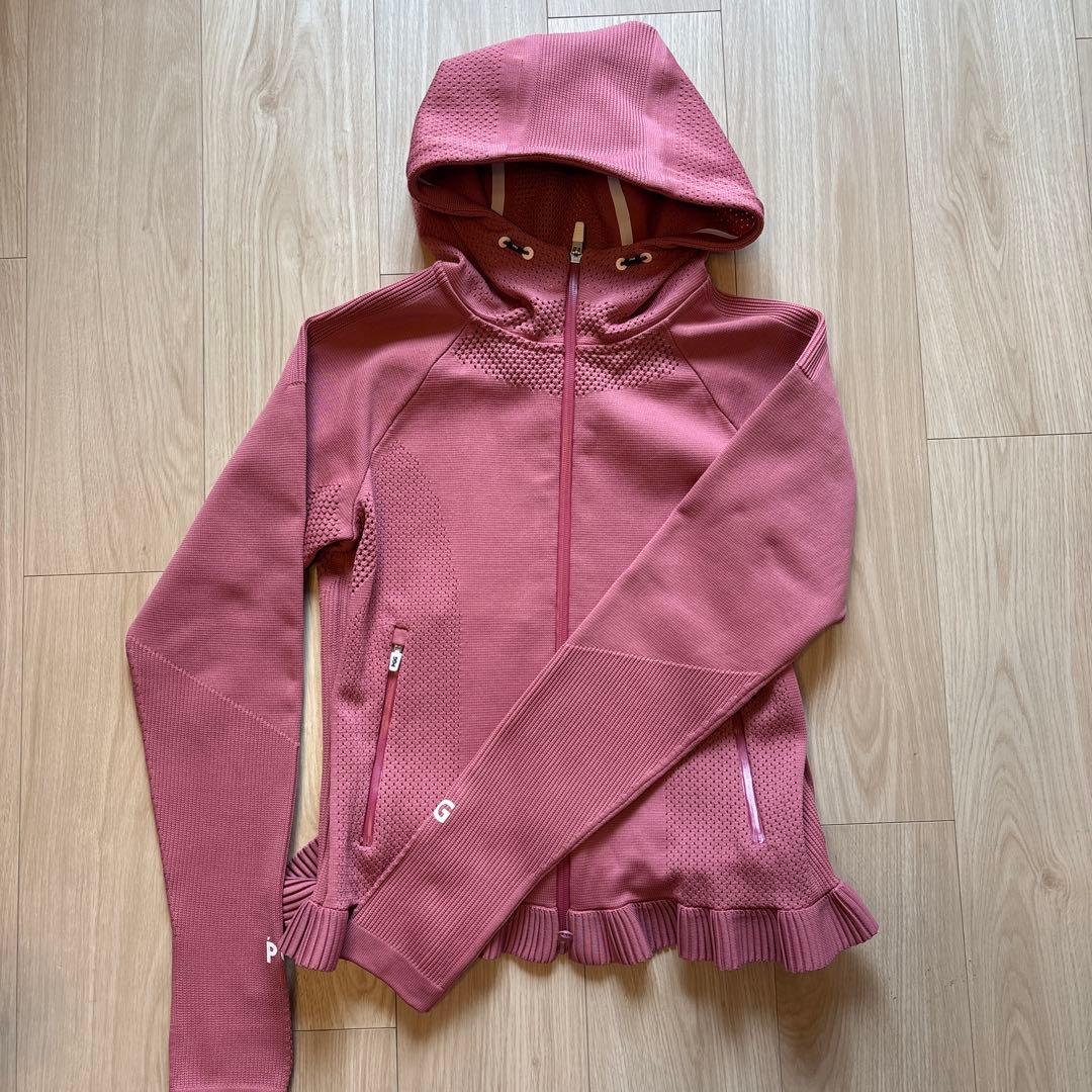 最終お値引き！　PGG アウター　パーカー　くすみピンク　0サイズ　フリル