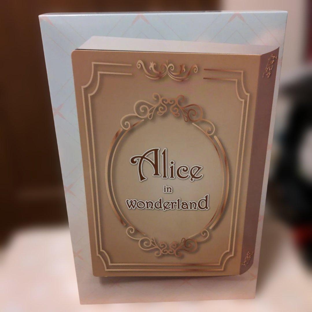 【訳あり】不思議の国のアリスフィギュア　赤倉イラスト　ユニオンクリエイティブ