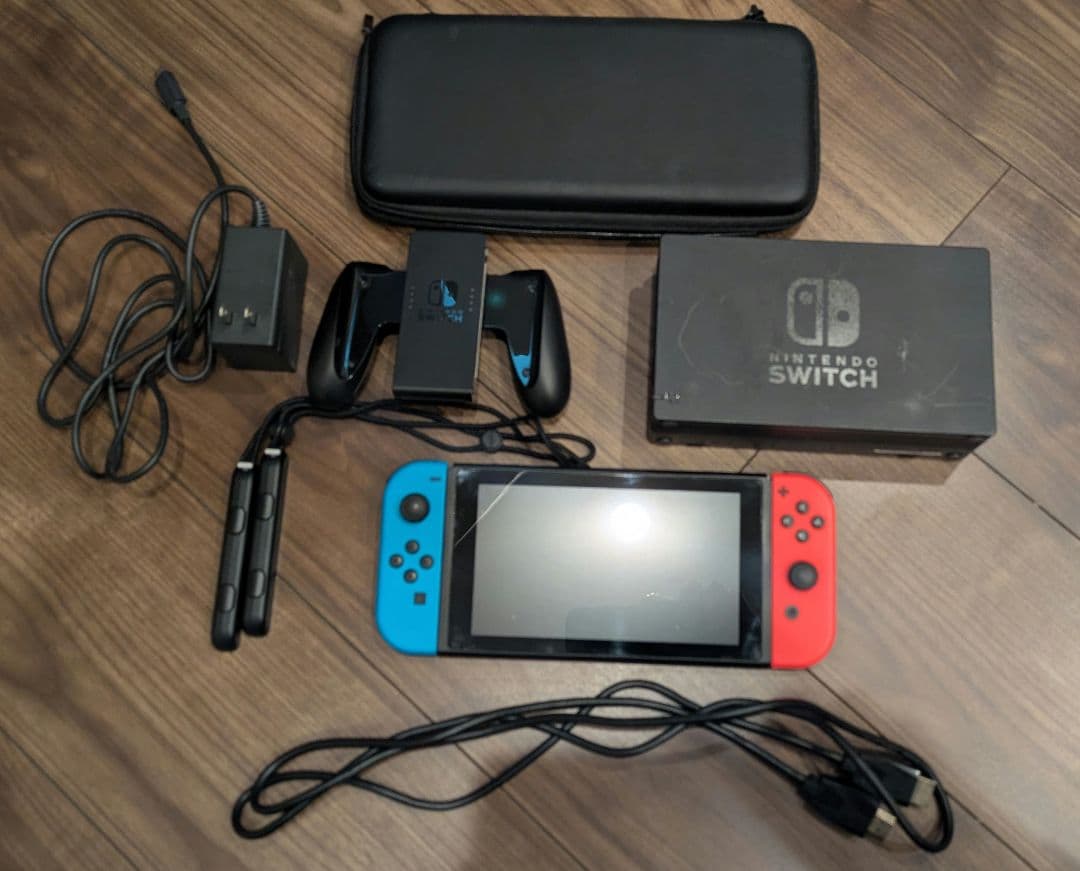 Nintendo Switch 赤/青 本体 付属品あり