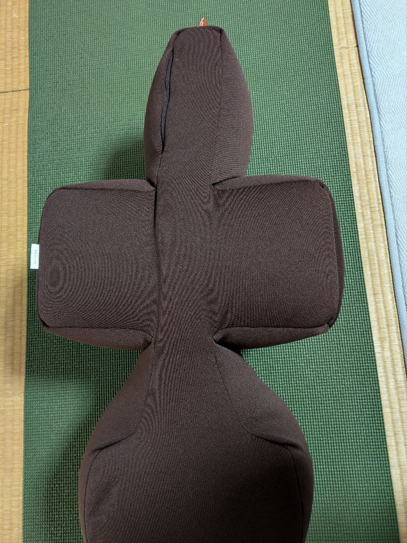 リラクッションMブラウン【美品】