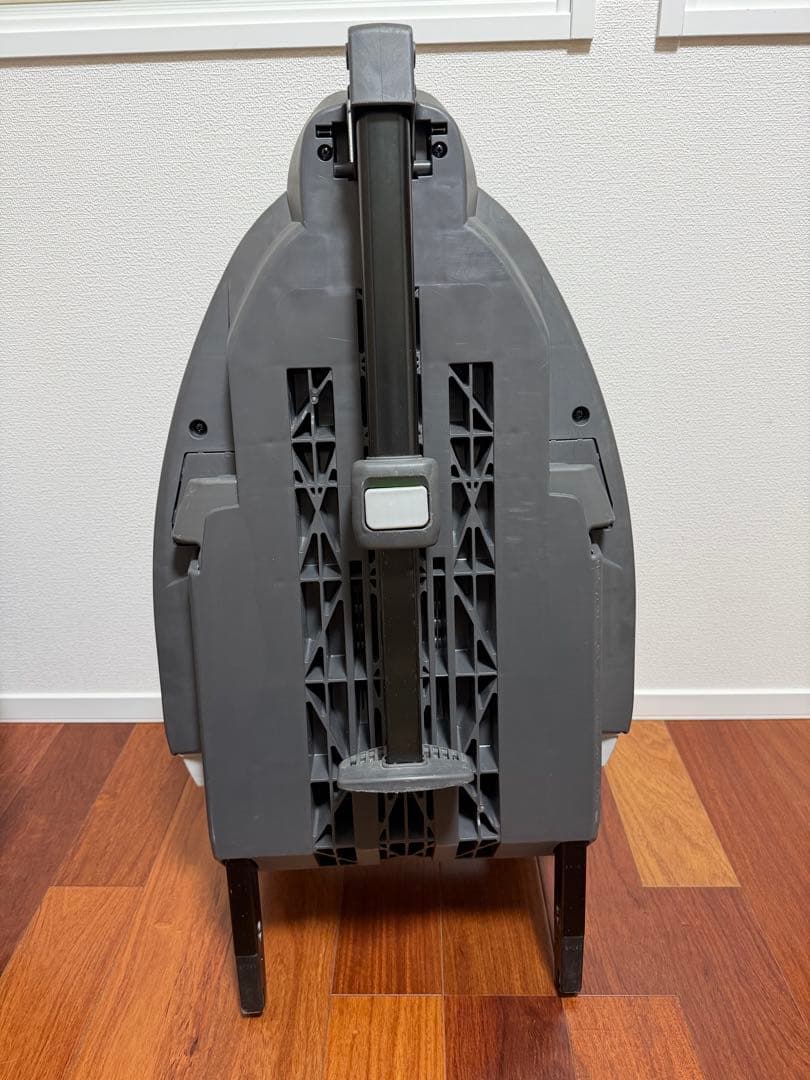 combi THE S コンビ　ザエス　チャイルドシート