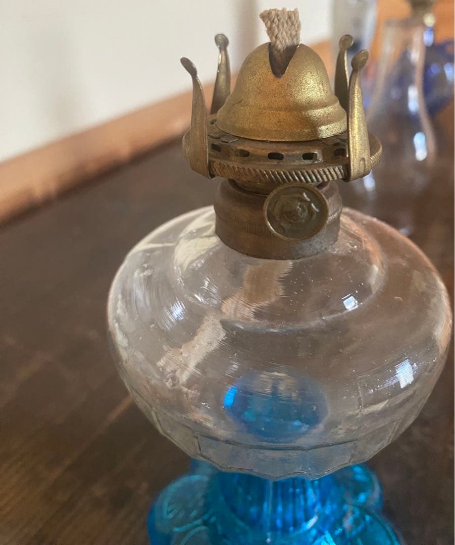 632 卓上ランプ　明治期　インテリア　青ガラスランプ　アンティークランプ