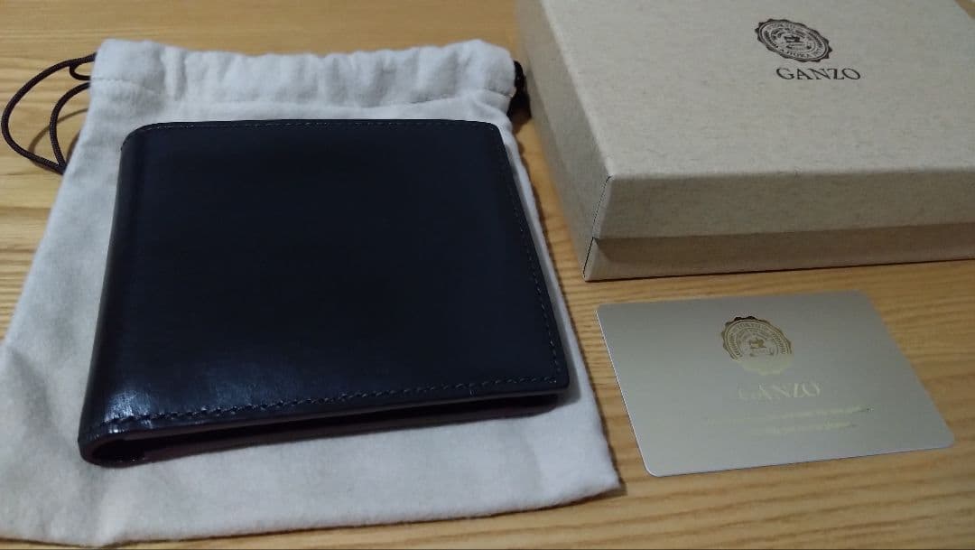 ガンゾ（GANZO）エイボン　芯通し　二つ折り財布（ダークブラウン）