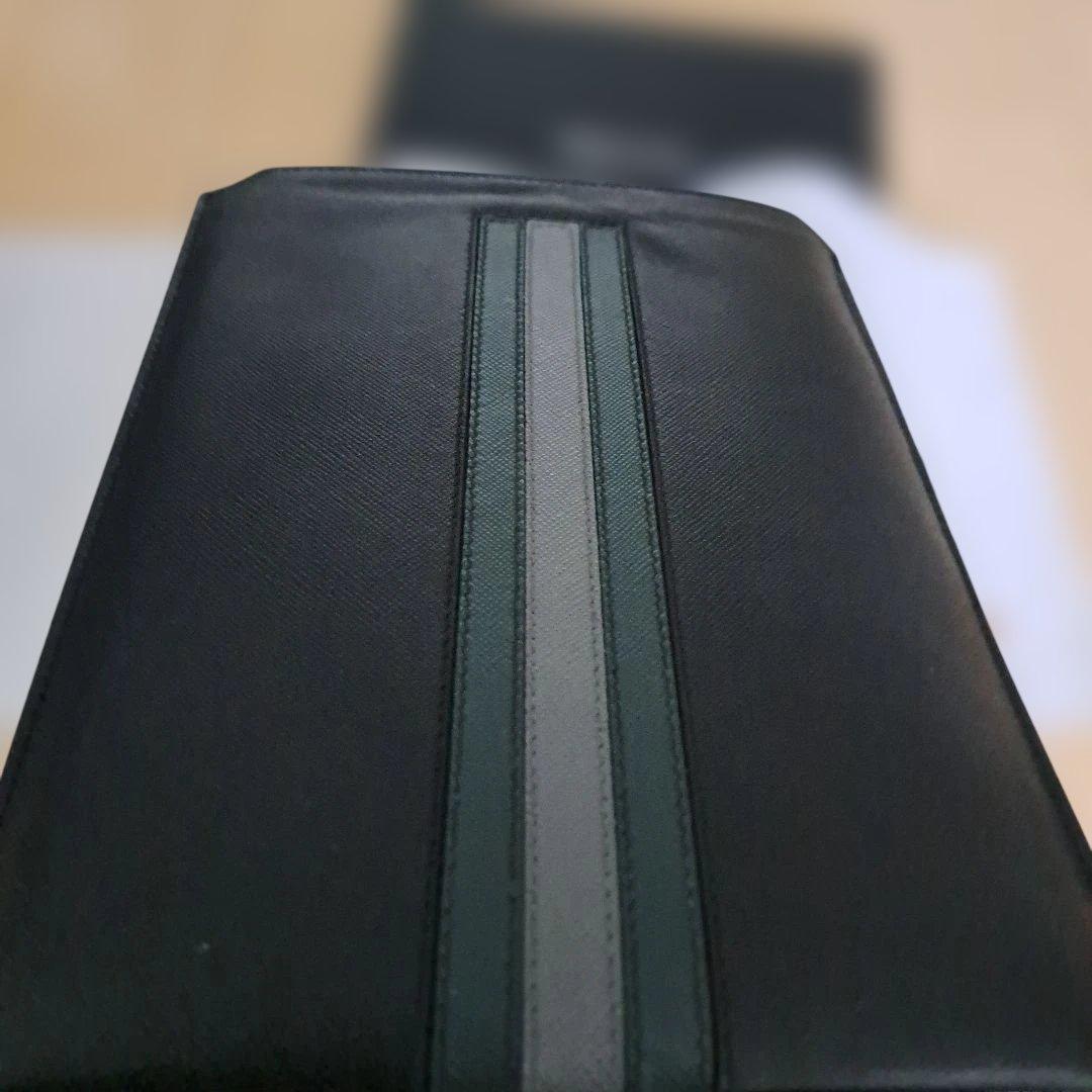 prada iPad miniケース