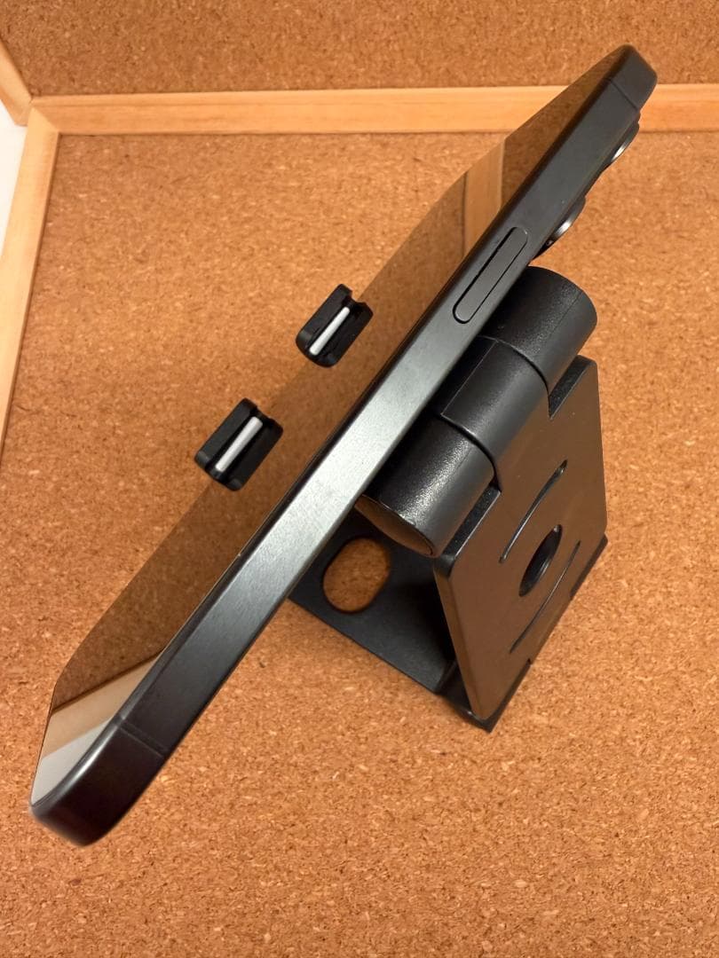 iPhone 15 Pro ブラック 128 GB バッテリー100%