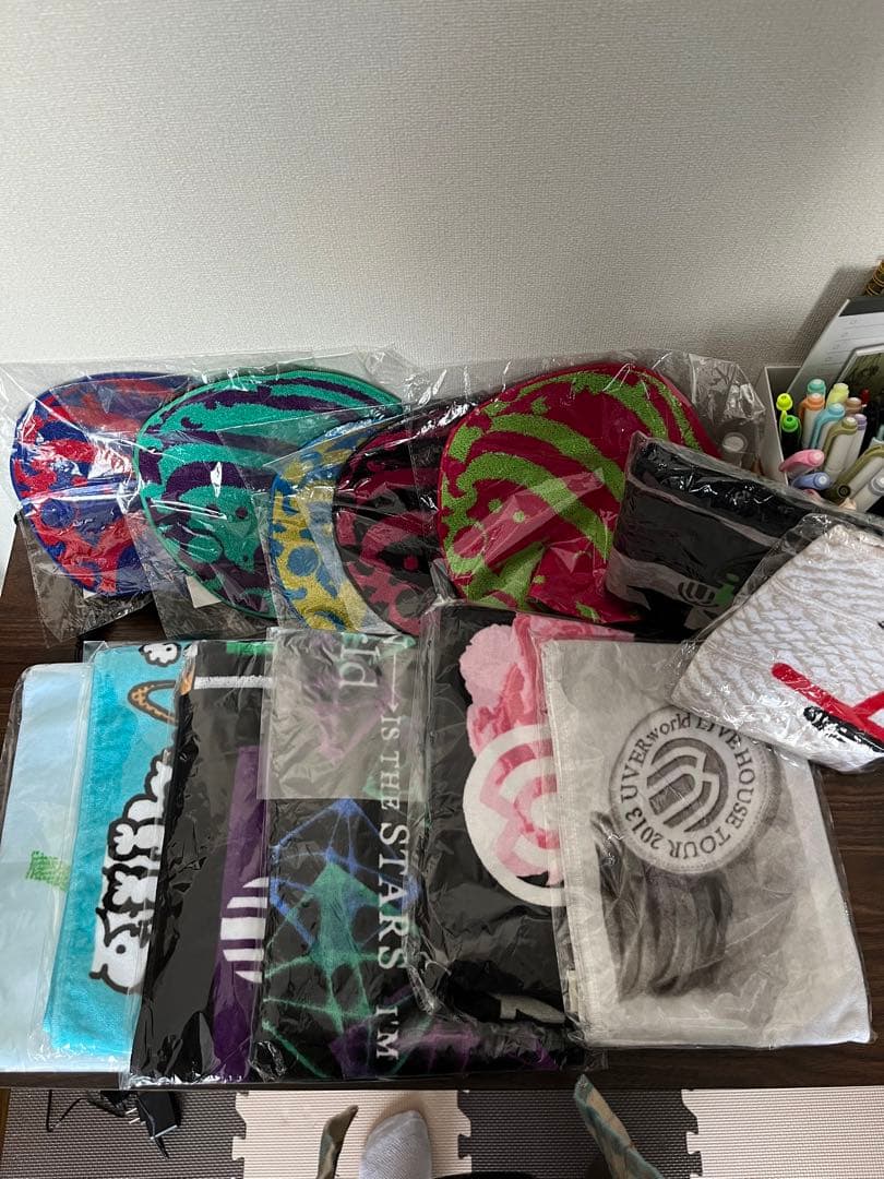 UVERworld　グッズまとめ売り