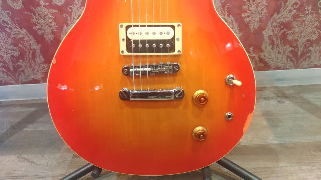 【S】BUSKER’S BLS300 エレキギター　バスカーズ　レスポール