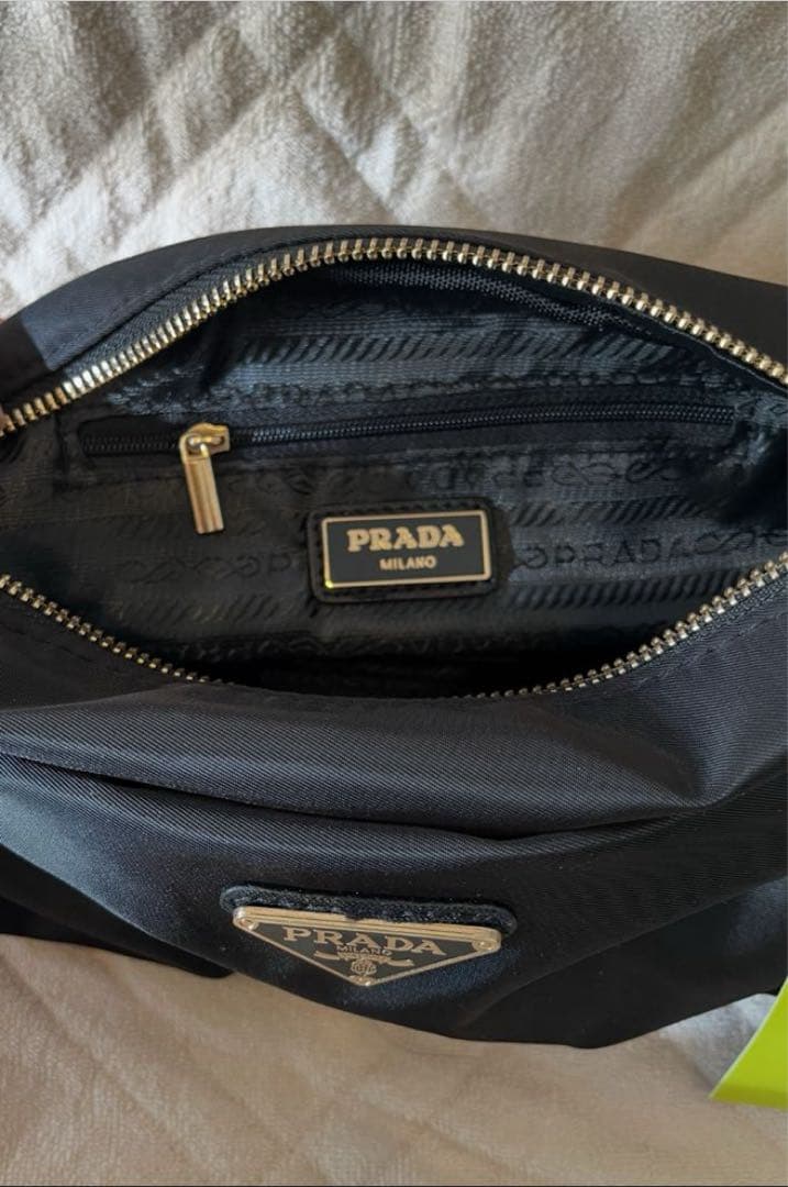 PRADA プラダ ノベルティ ミニショルダー バッグ ブラック 新品