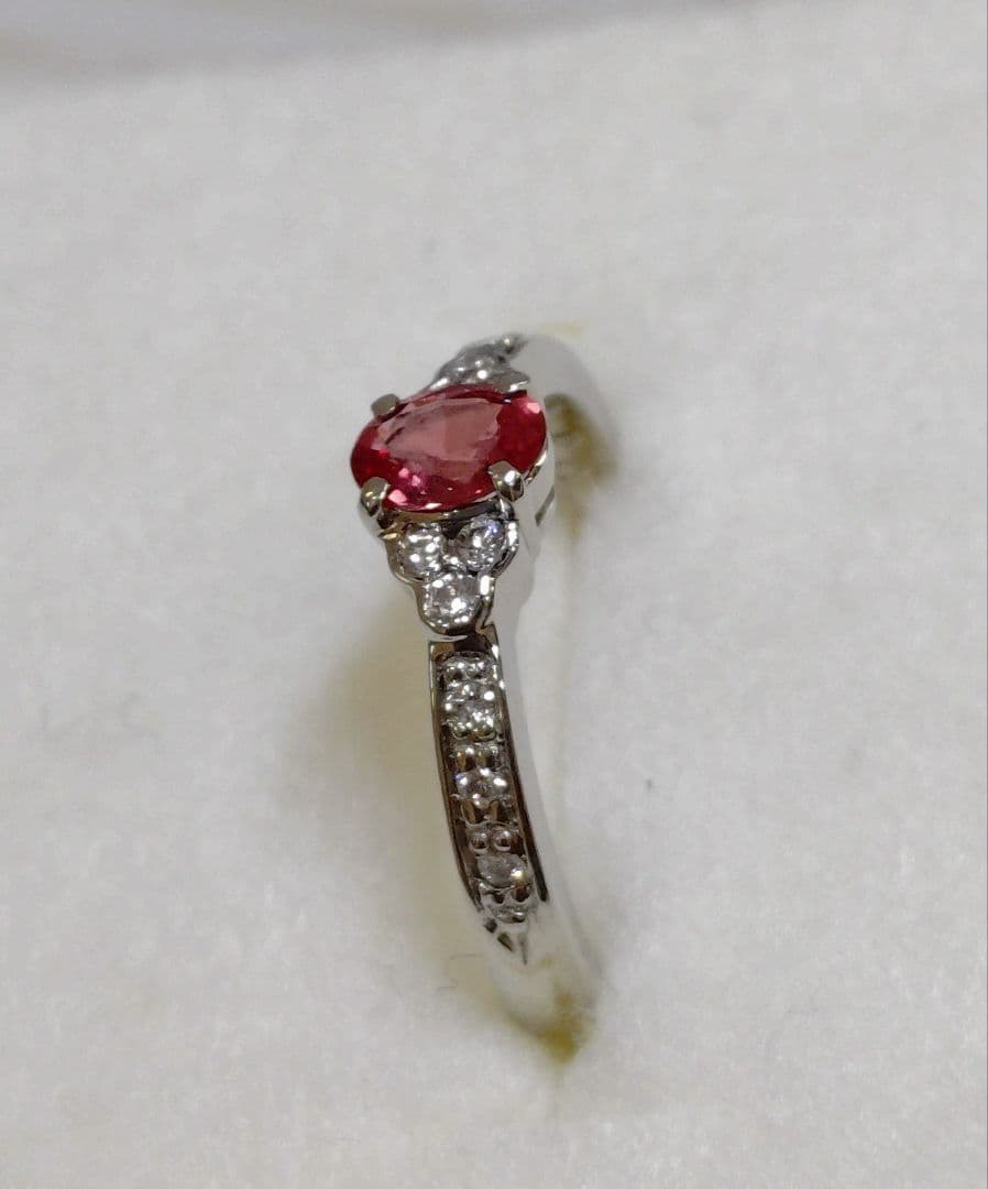 パパラチアサファイア　非加熱　リング　プラチナ　１１号　オーバル